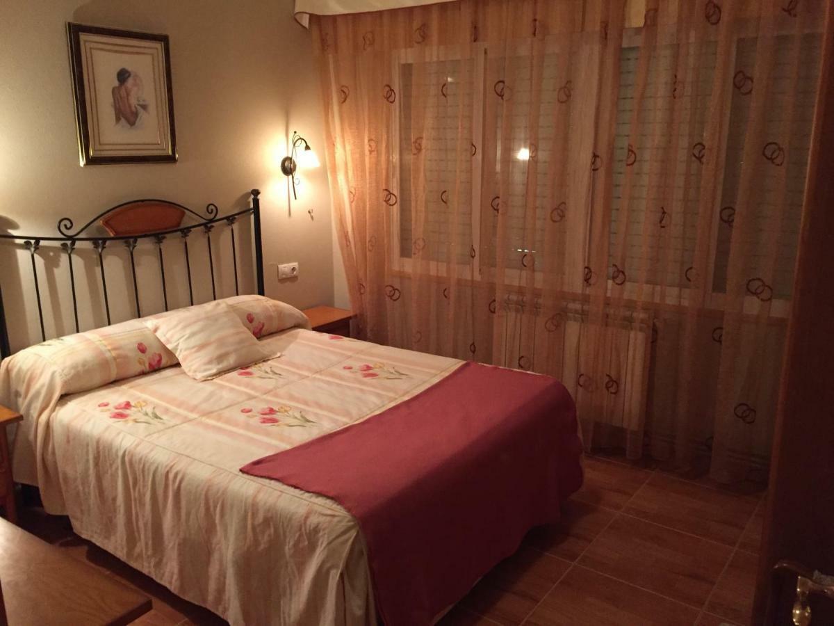 Pension Quilmes Vimianzo Ngoại thất bức ảnh